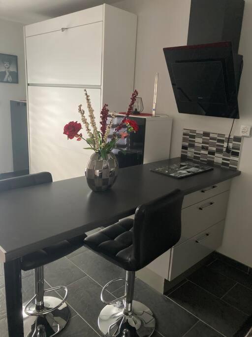 Magnifique Studio Tout Equipe Classe 2 Etoiles Apartment Saint-Leu Exterior foto